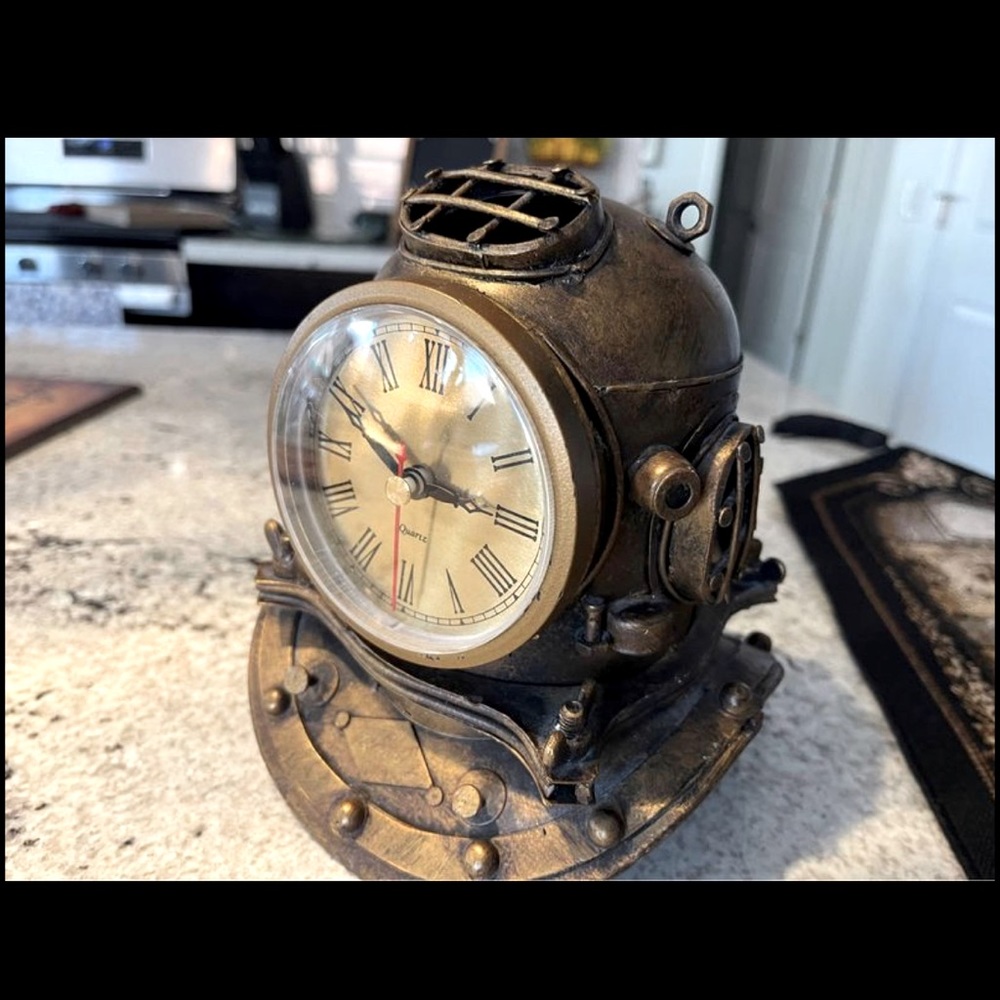 Table clock